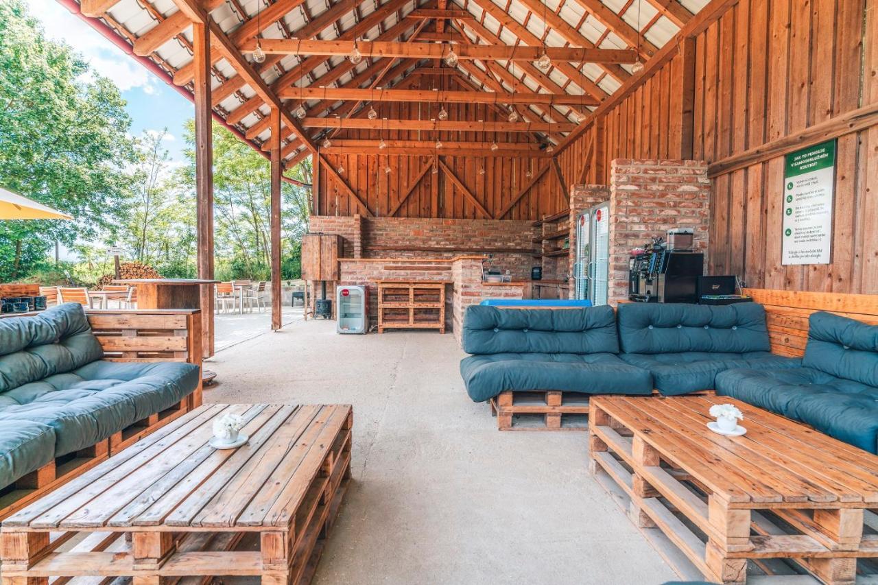 Villa Farma Ovčí Terasy Němčičky Exterior foto